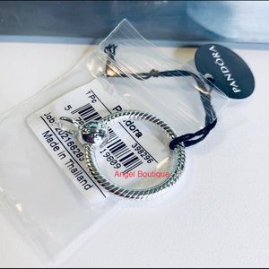 Pandora Small  “O” Pendant